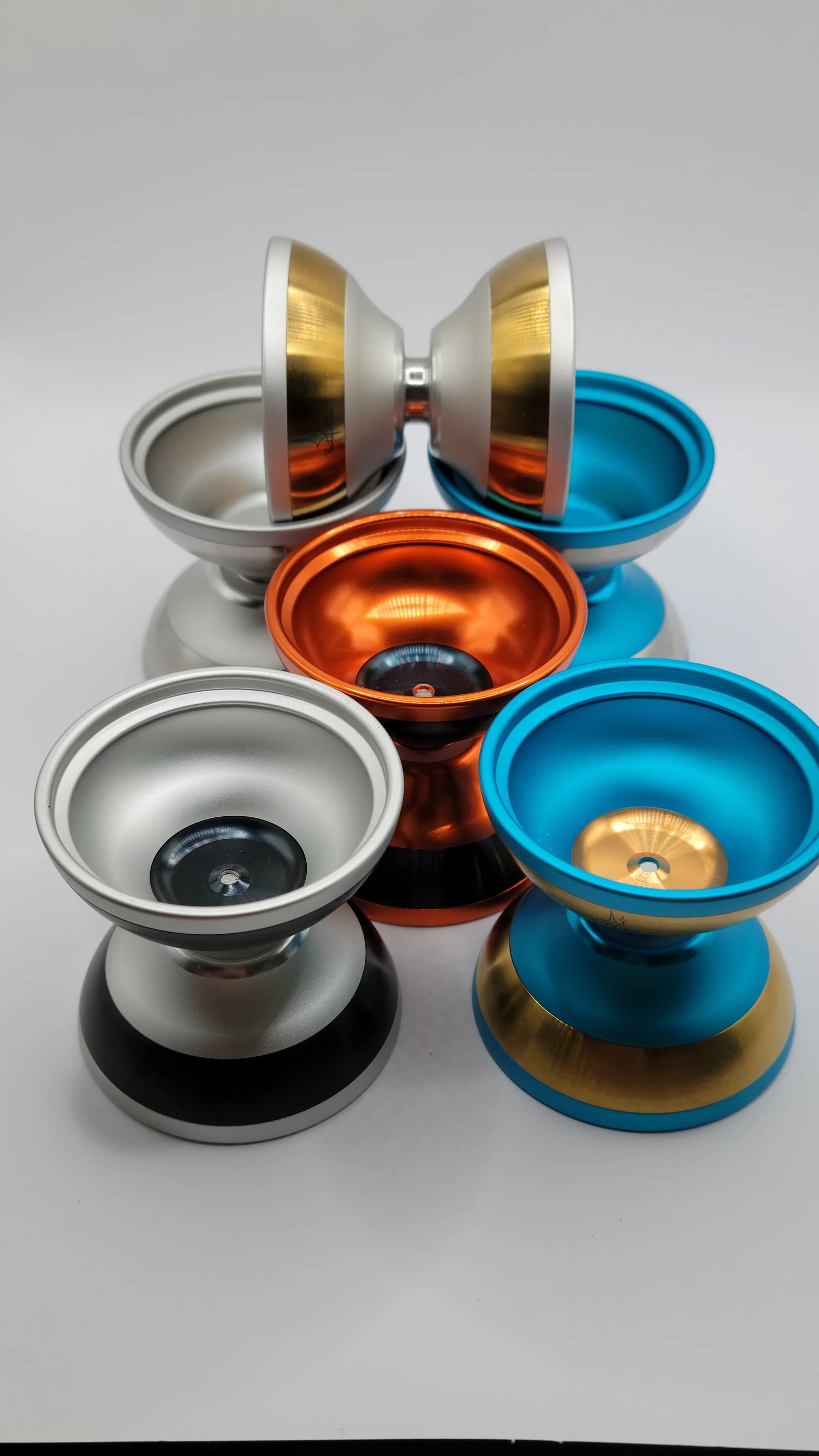 SPOTLIGHT COLLECTION - DESIGNED FOR HUNTER